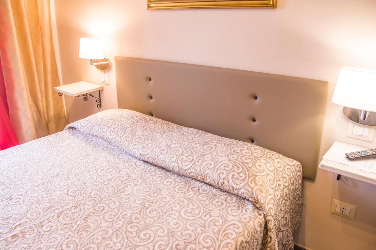 לצ'ה B&B Luxury מראה חיצוני תמונה